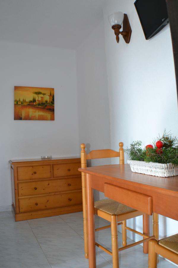Apartamentos Isabel Playa Migjorn Eksteriør bilde