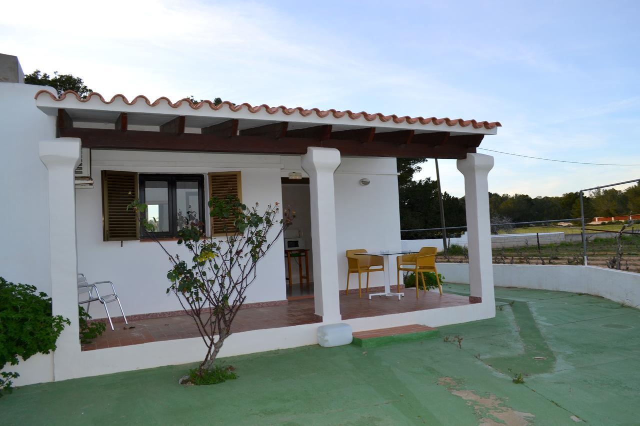Apartamentos Isabel Playa Migjorn Eksteriør bilde
